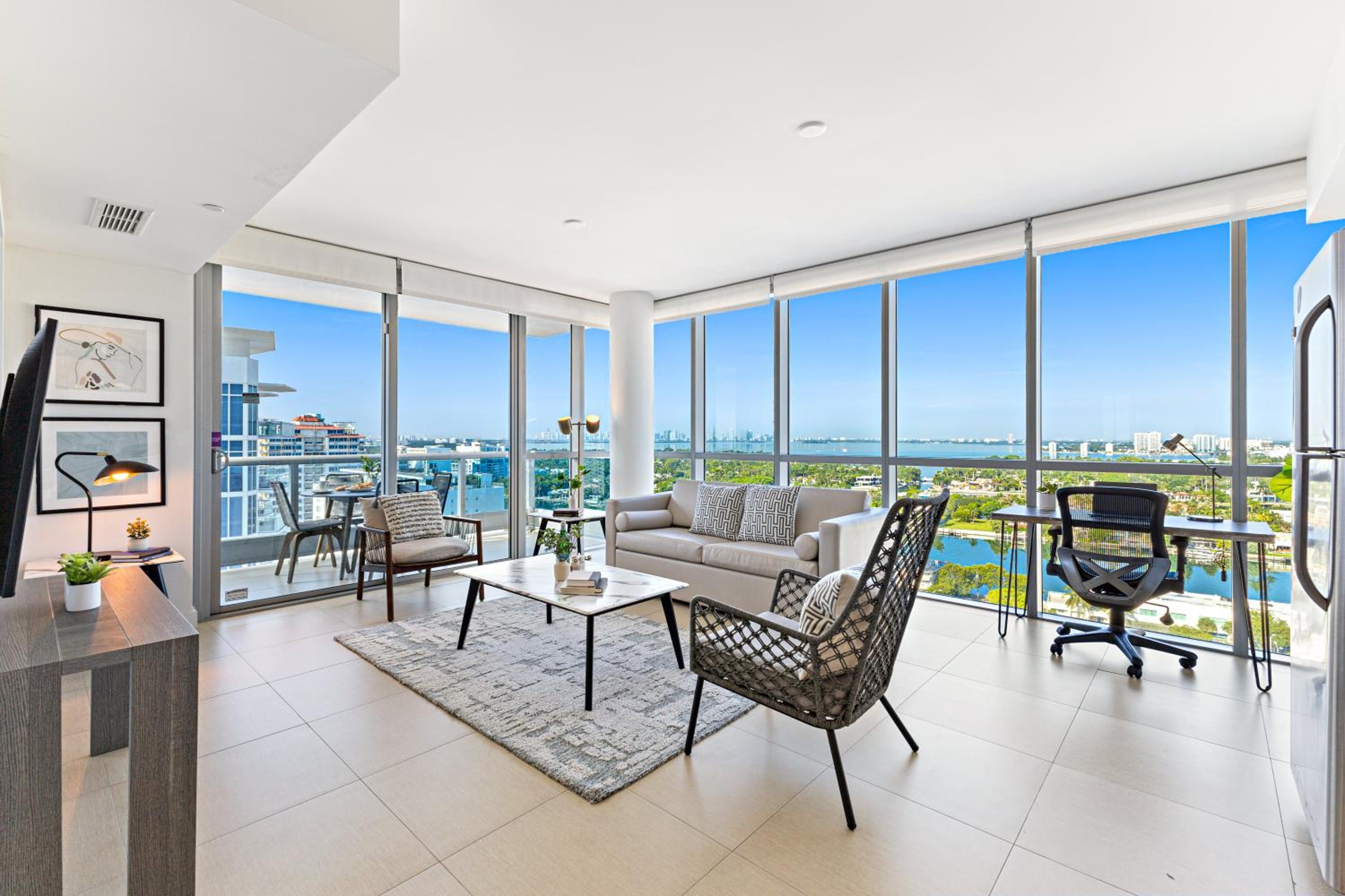 Dharma Home Suites Miami Beach at Monte Carlo