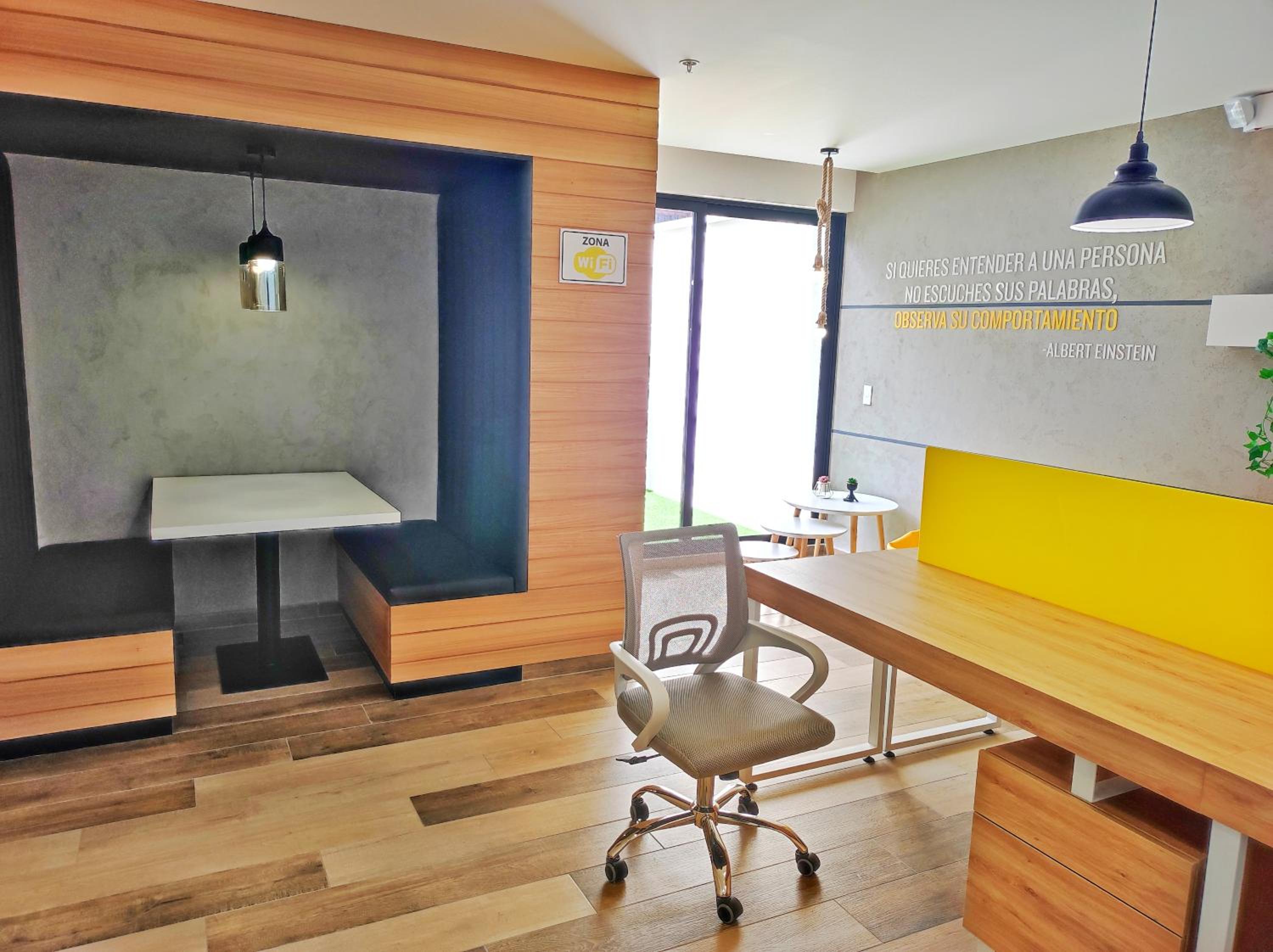 Charming Studio Quito Carolina Coliving Ecuador