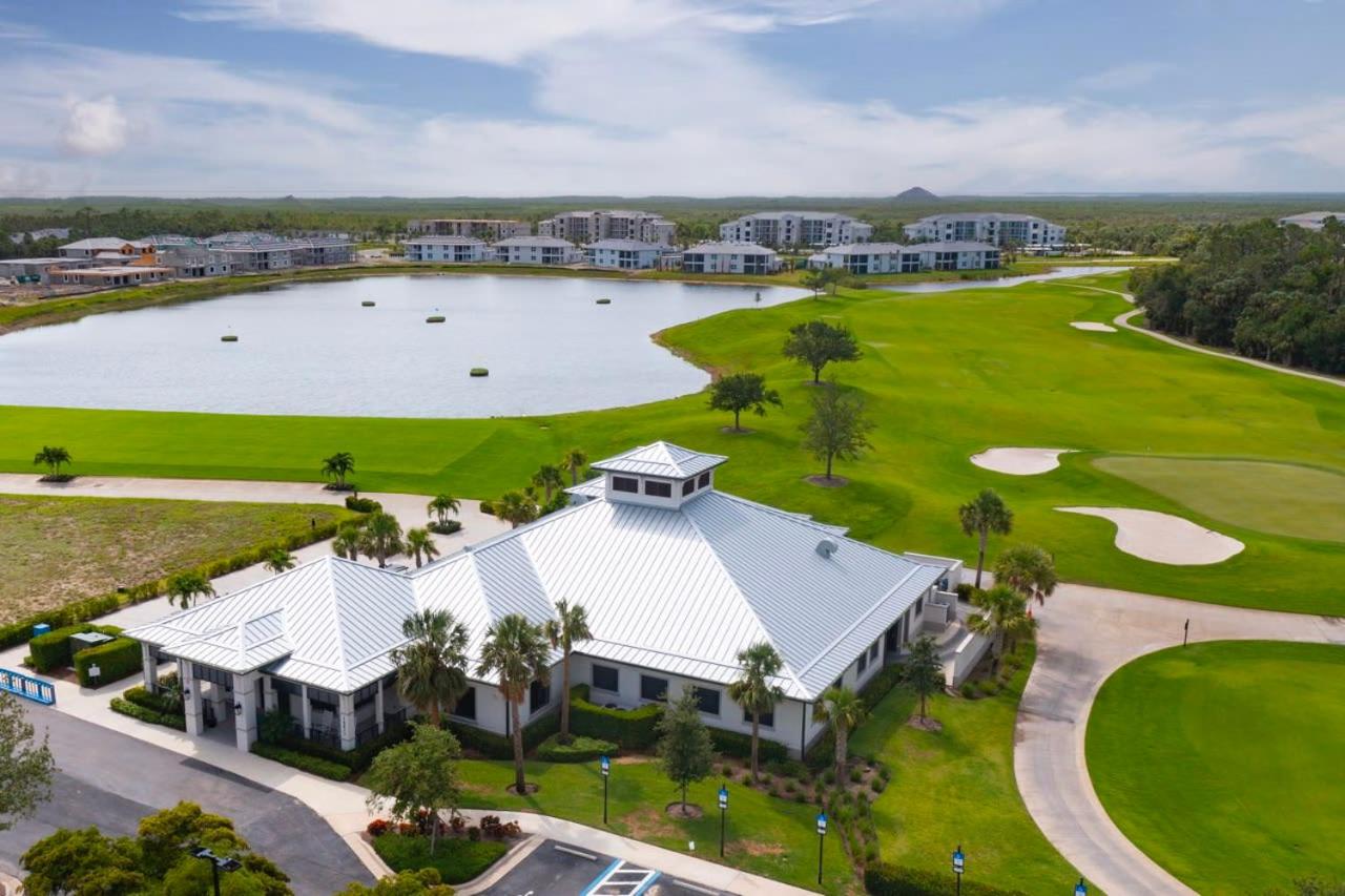 Beautiful veranda in Heritage Landing - Punta Gorda