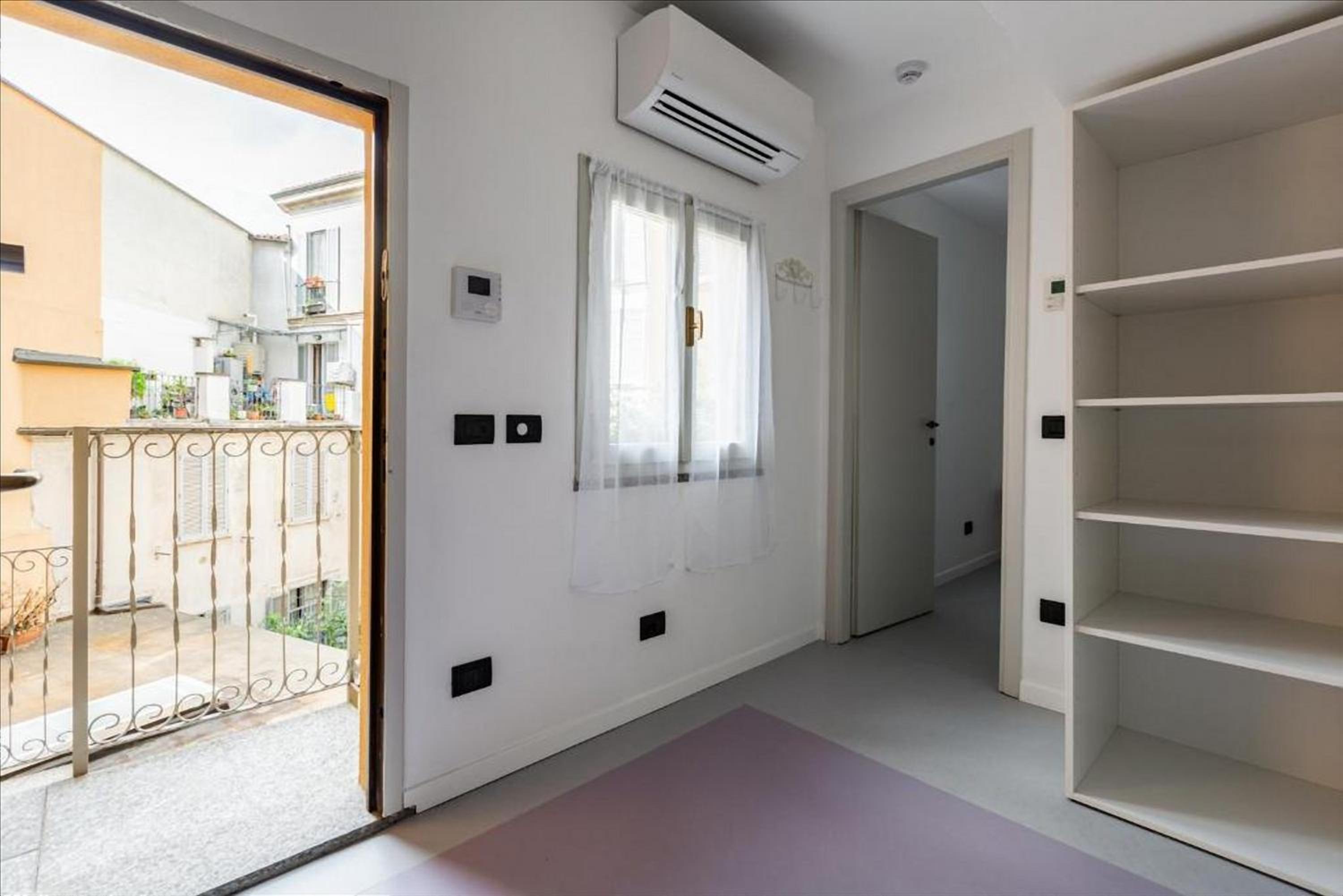 GuestHost - Milano Magenta Long Let Apts