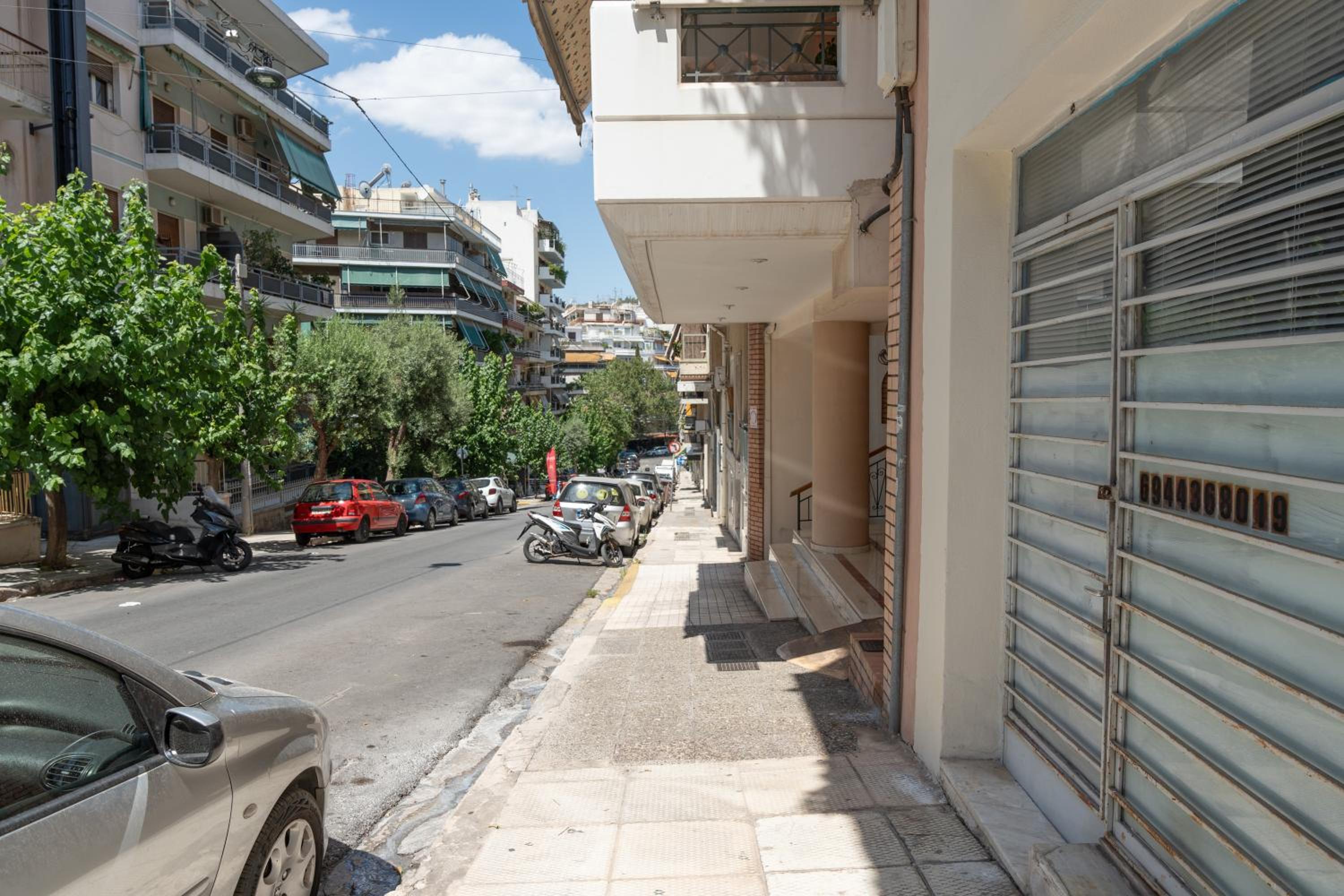 Nike s Katechaki photo 5