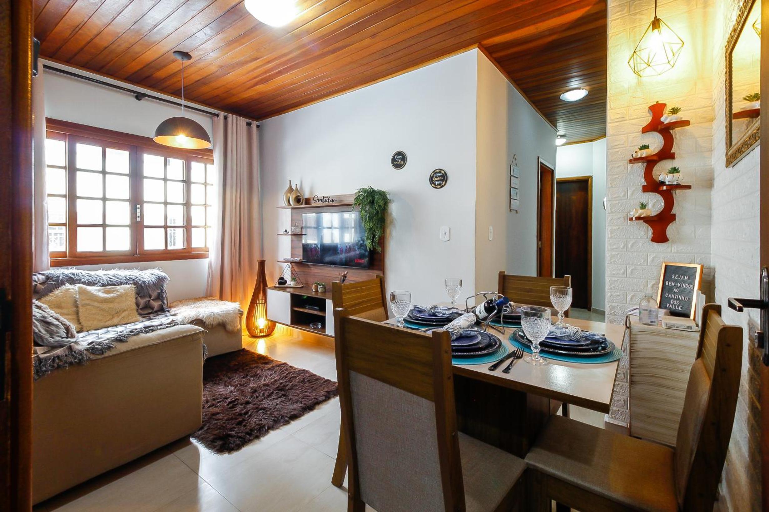 Apê Inteiro| 2Qts| Estacionamento| Wi-Fi 350| Pet Friendly| Ao Lado do Parque das CEREJEIRAS