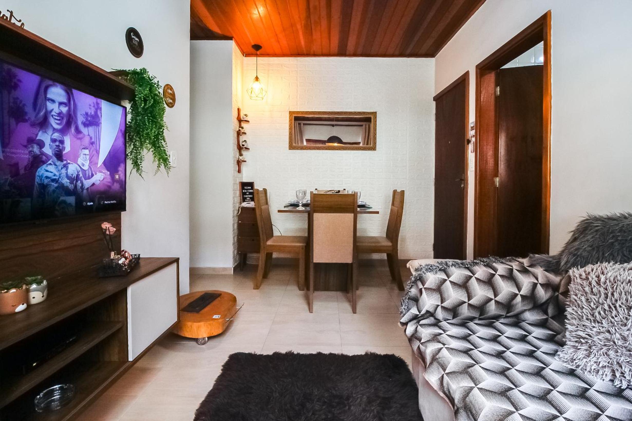 Apê Inteiro| 2Qts| Estacionamento| Wi-Fi 350| Pet Friendly| Ao Lado do Parque das CEREJEIRAS