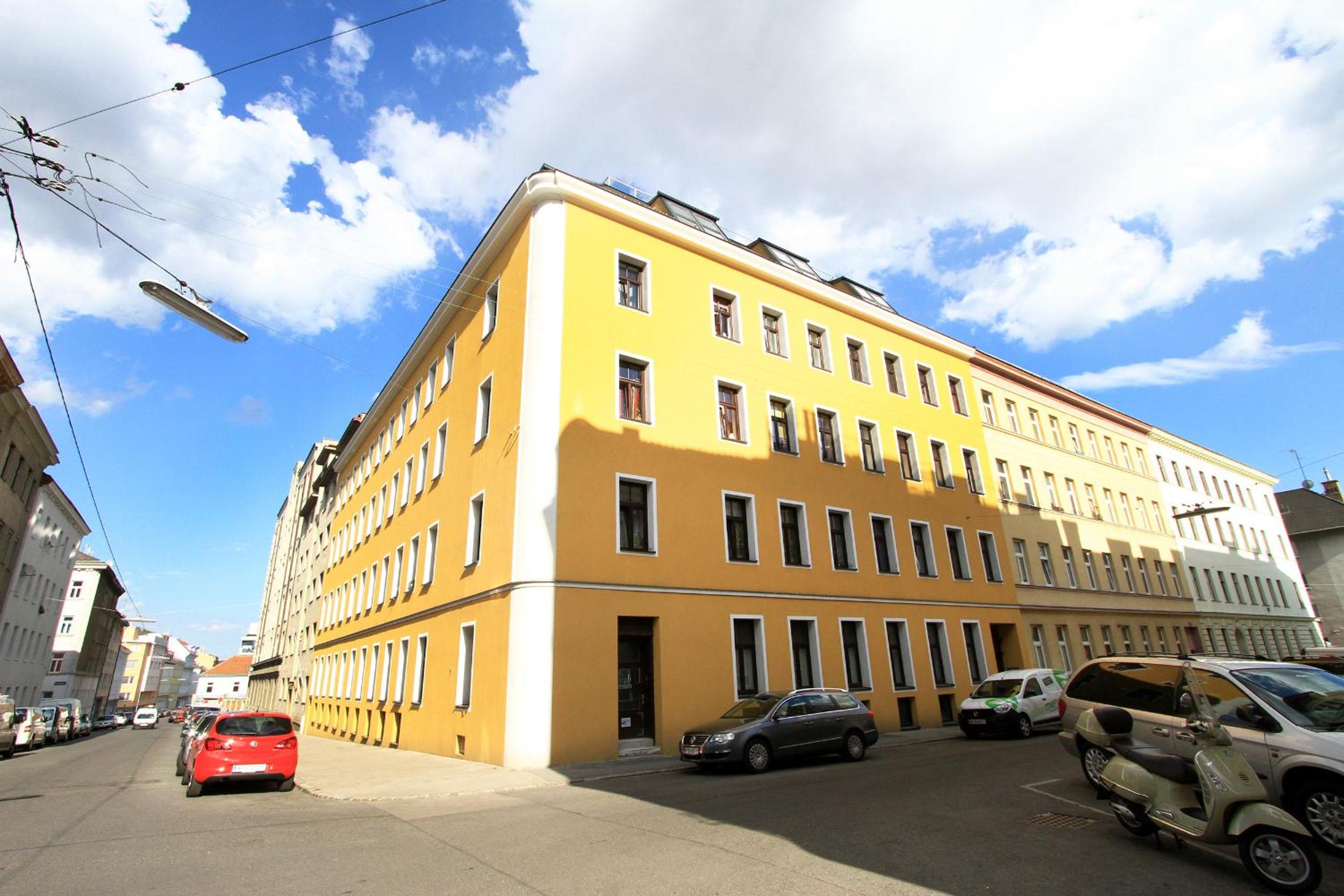 Aurellia Apartments