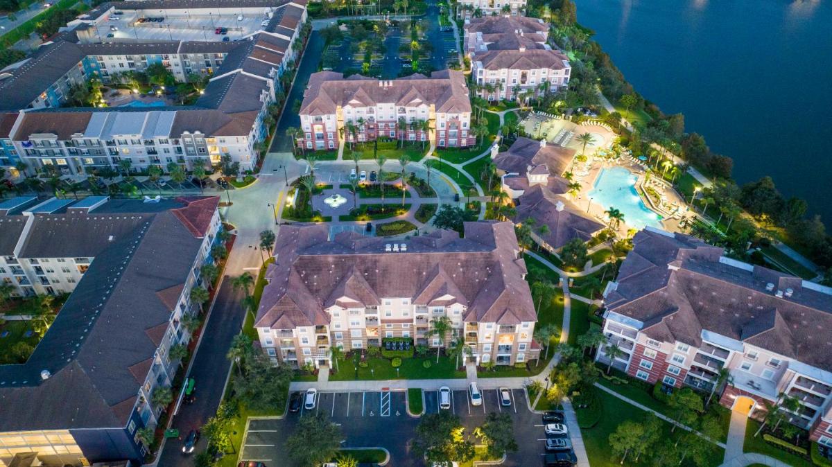 Location Location Orlando Resort Near All Parks! Int'l Dr