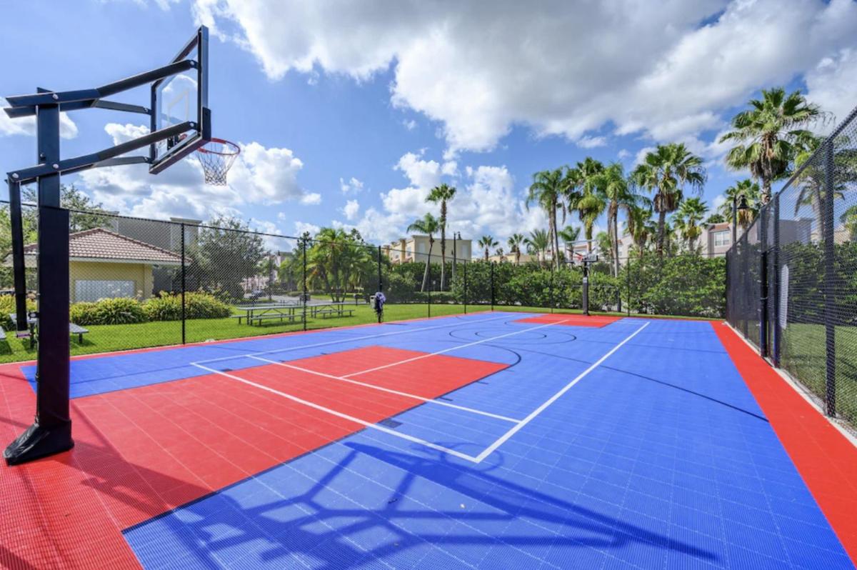 Location Location Orlando Resort Near All Parks! Int'l Dr