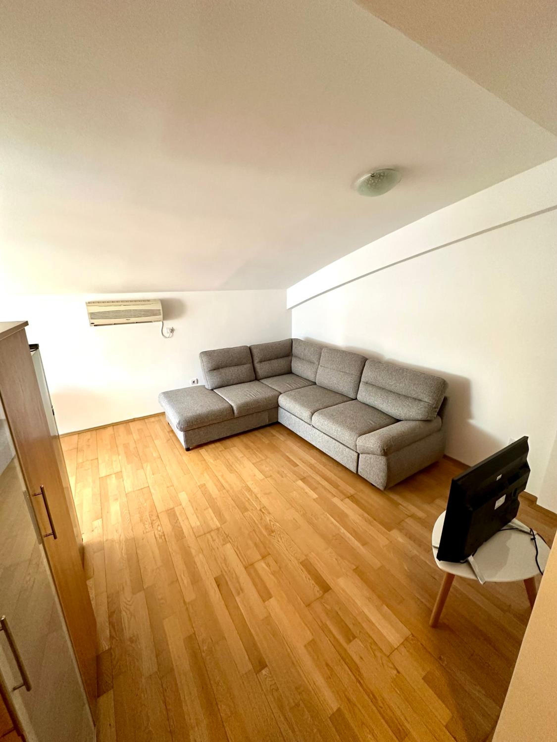 Stex Urban 3 view 3