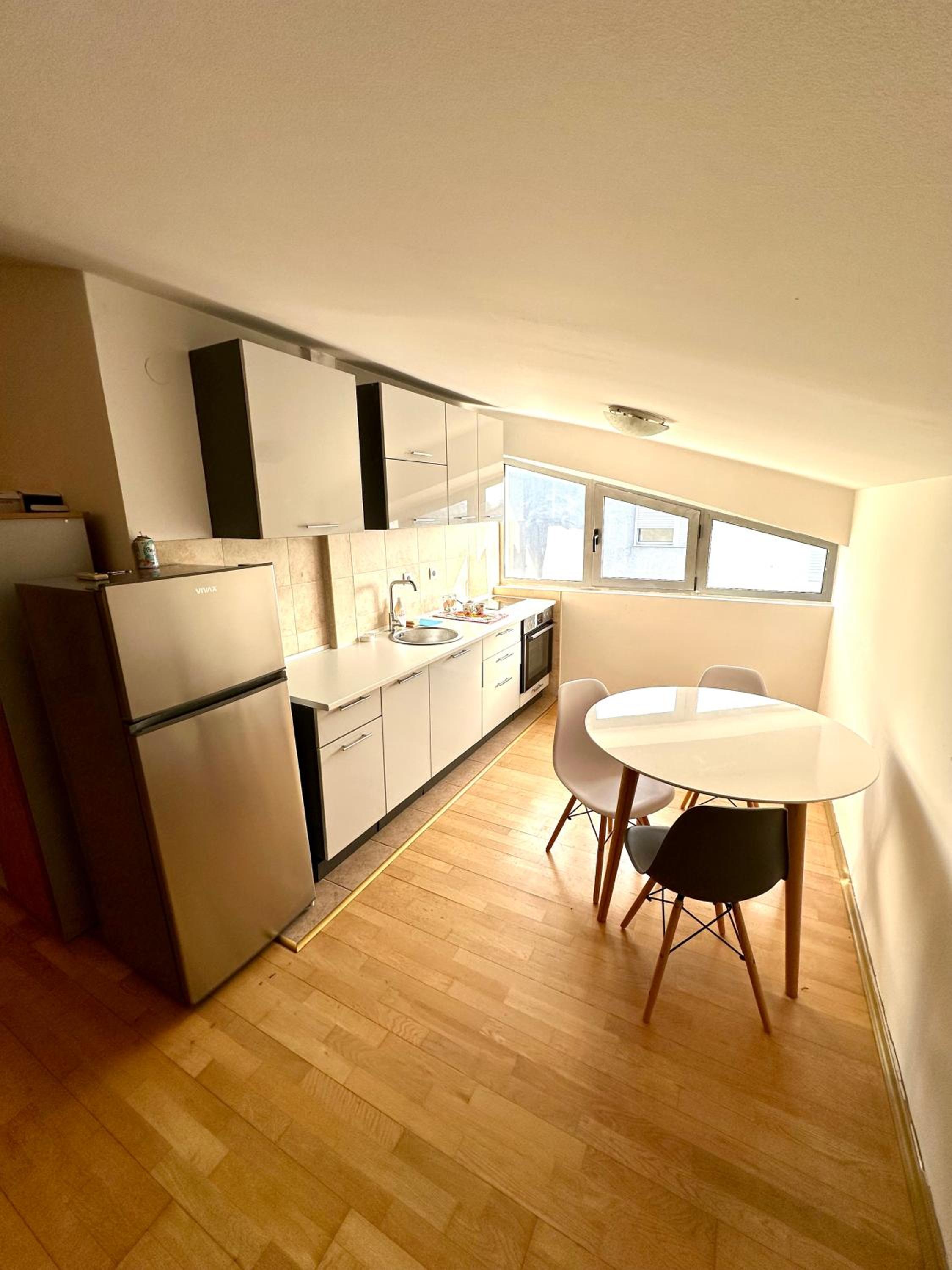 Stex Urban 3 view 2