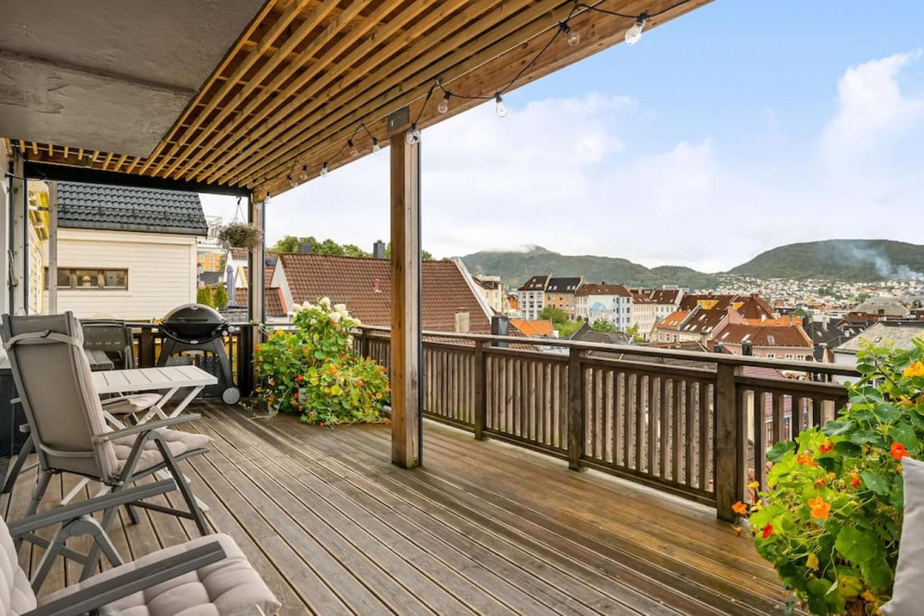 Dinbnb Homes I Panorama View 600m From Bryggen view 2