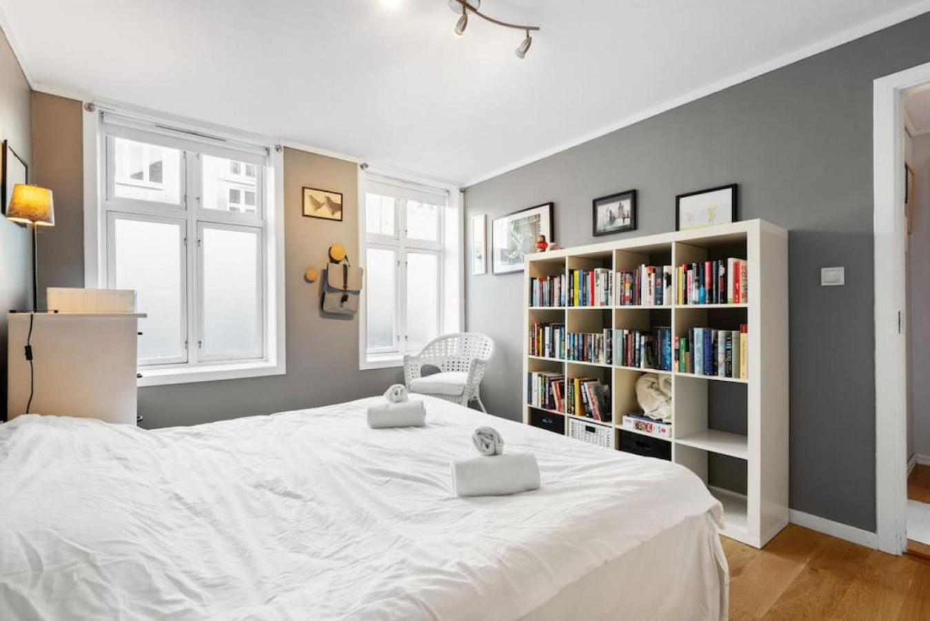 Dinbnb Homes I Family Friendly Home in Historical Sandviken view 3