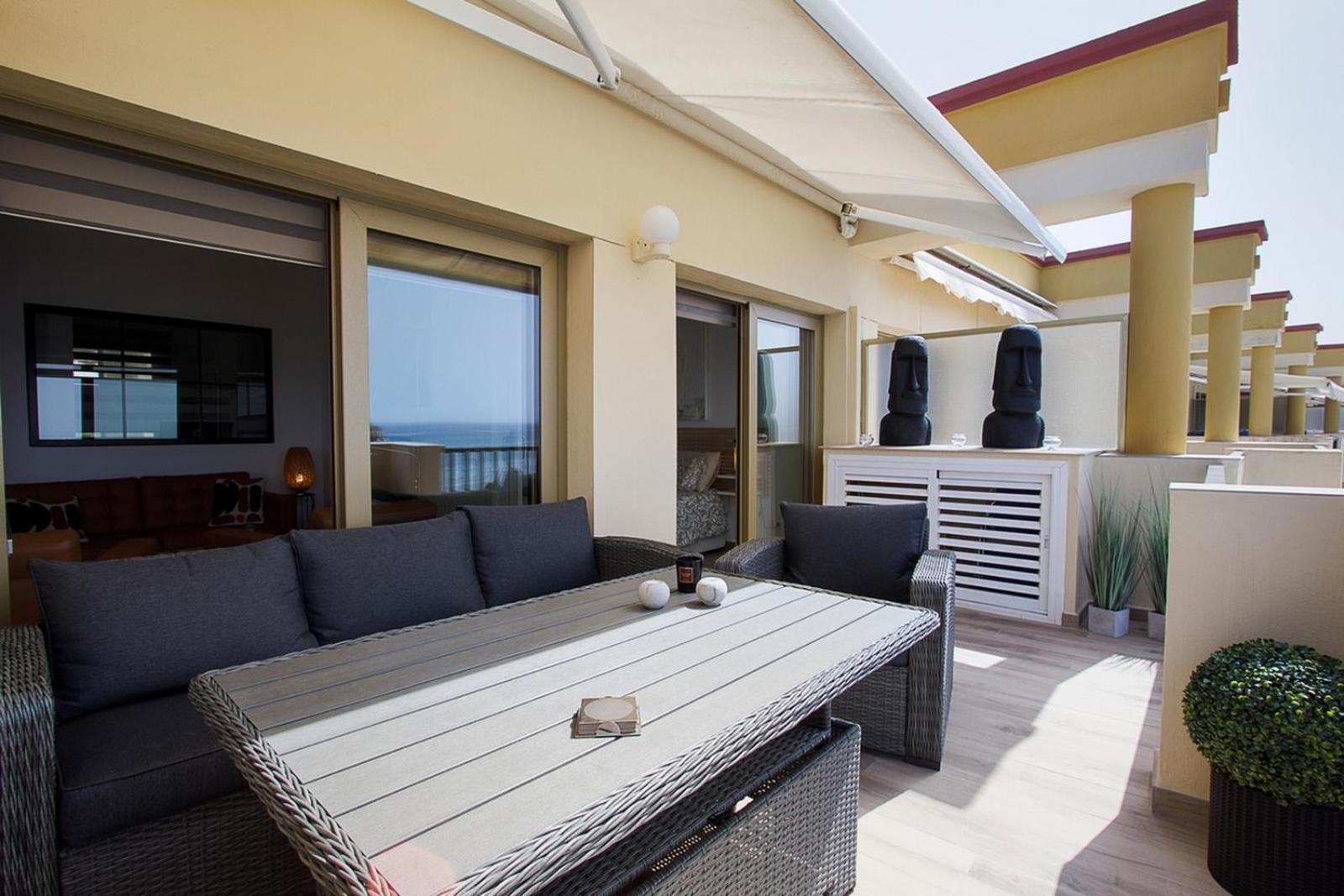 Stunning penthouse on the beach