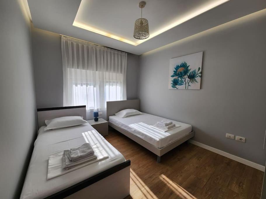 Cozy Midtown Apartment in Tirana