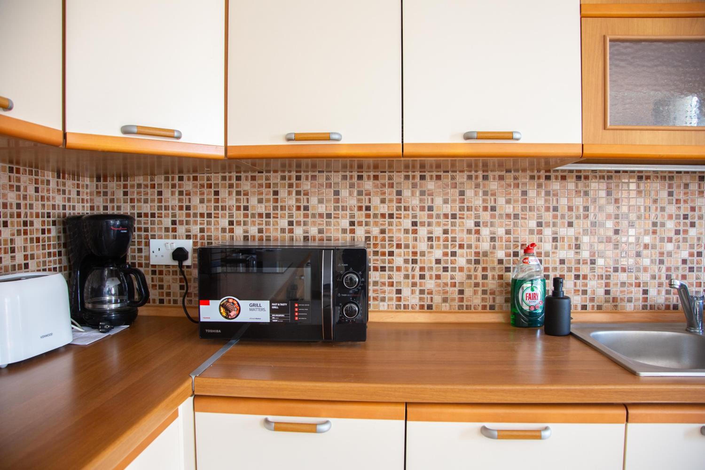2BD Cosy Apartment with Spacious Balcony - Close to Bugibba Beach photo 4