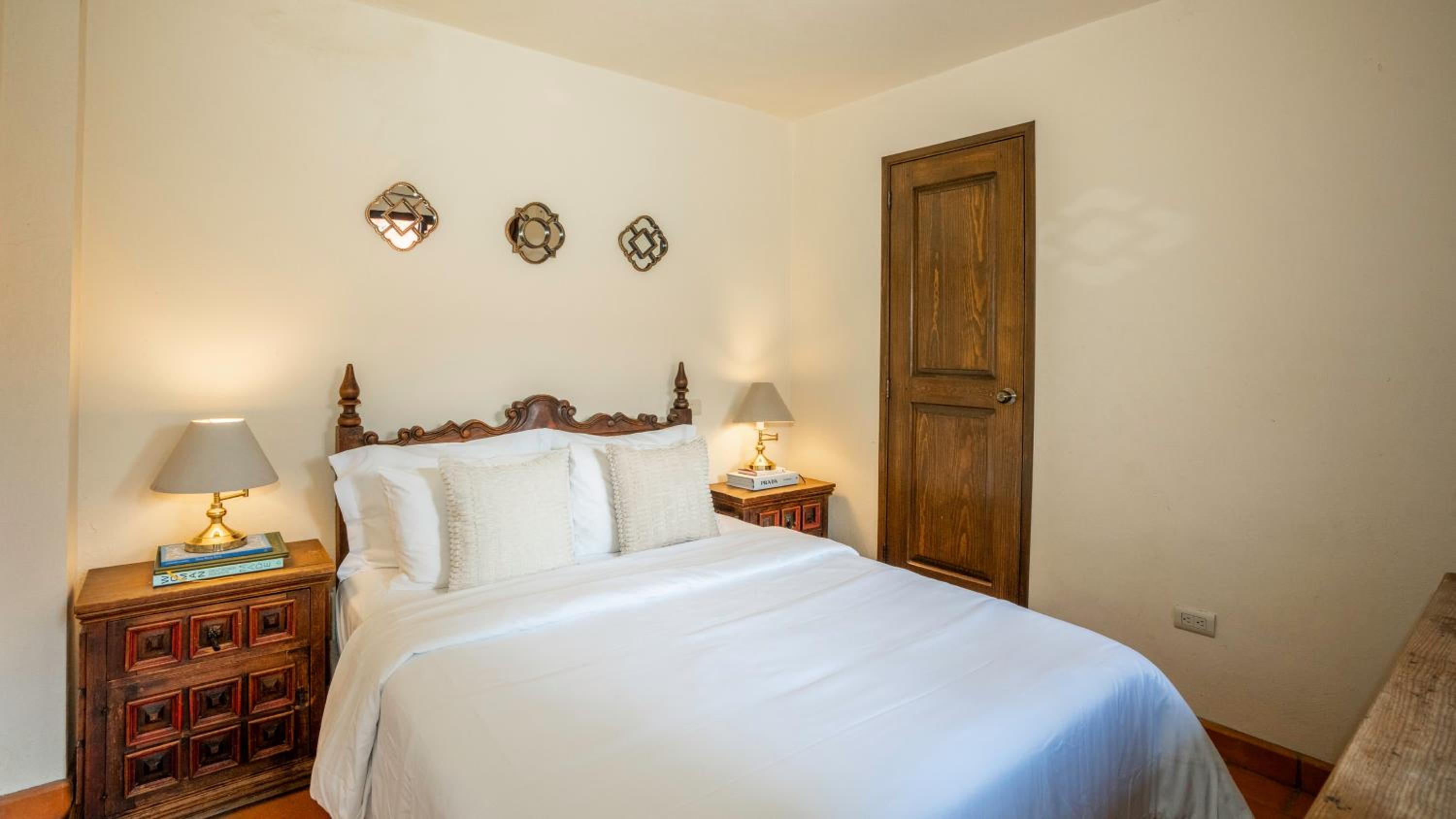 Centro 2BR, Rooftop Terrace, Walk to Parroquia view 5