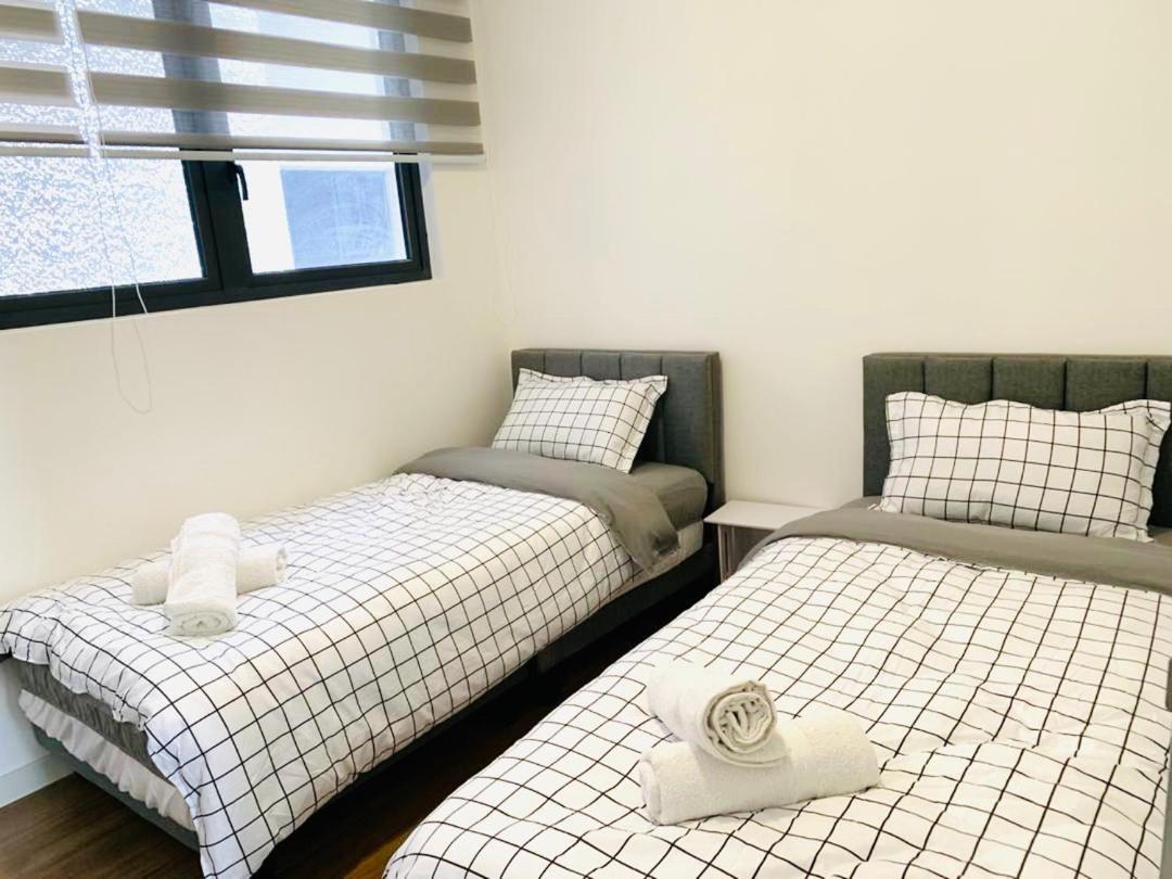 4BR M Vertica near Sunway Velocity Cheras IKEA MRT TRX KLCC Pavilion