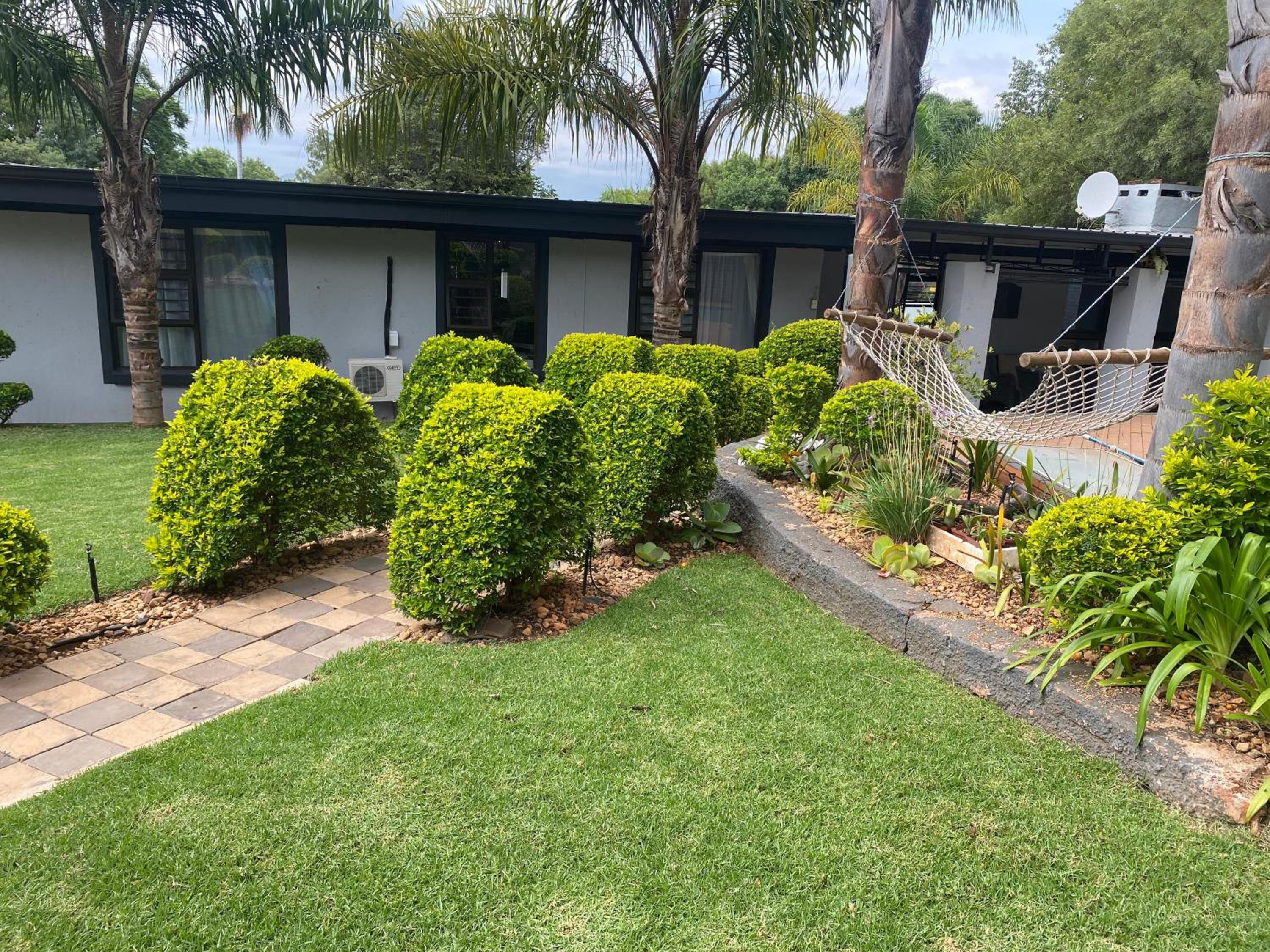 Bridgelamour Guest House view 4