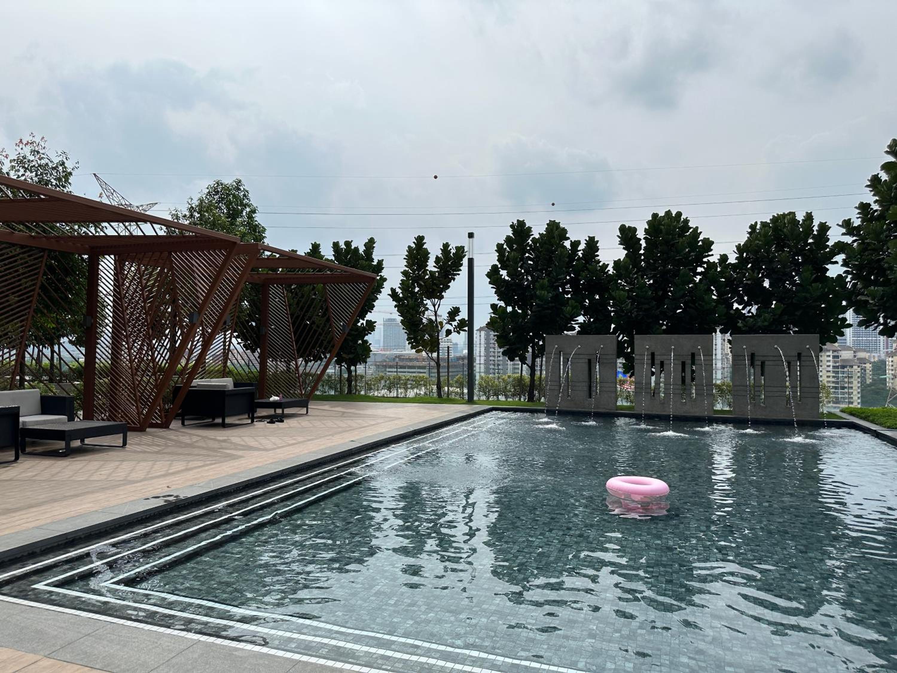 4BR M Vertica near Sunway Velocity Cheras IKEA MRT TRX KLCC Pavilion