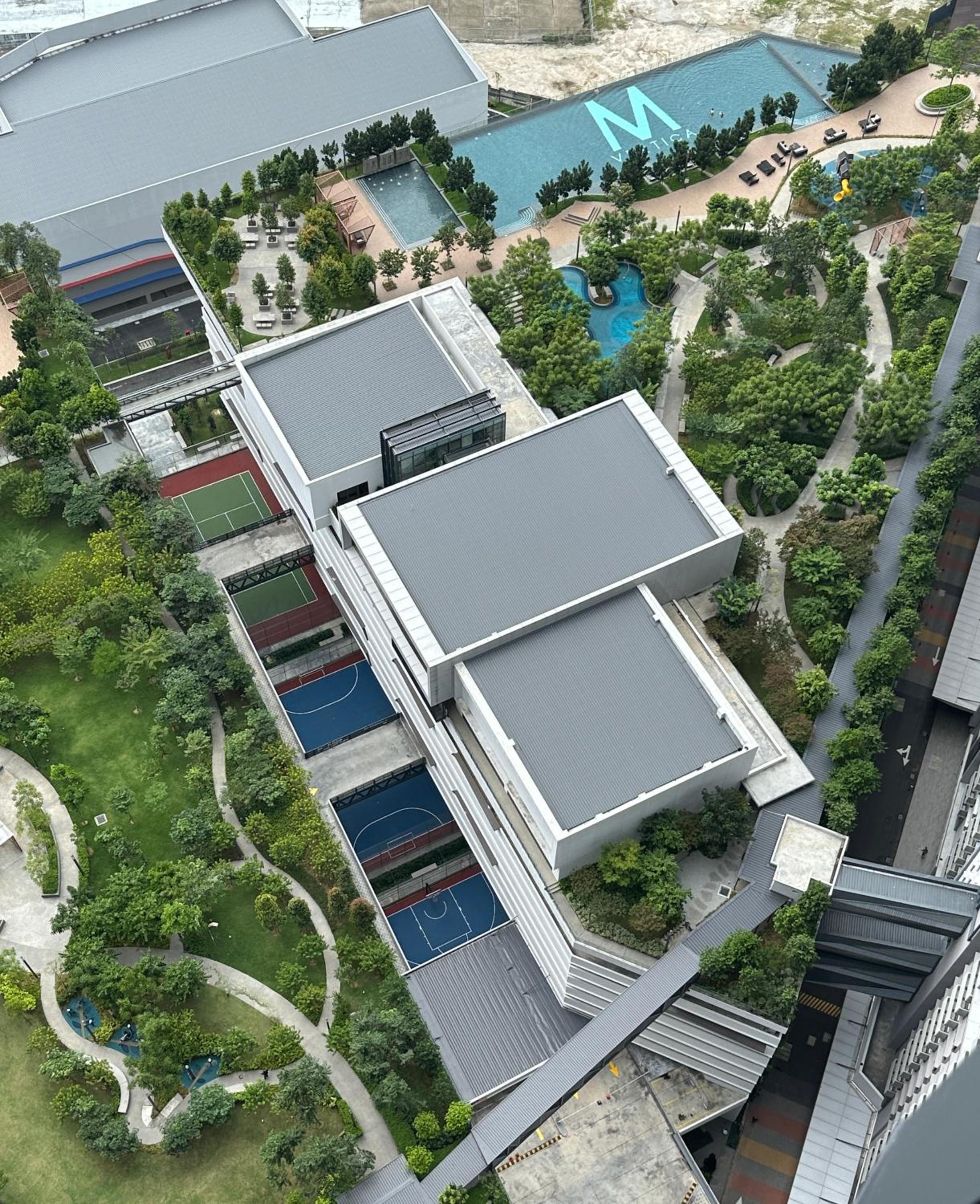 4BR M Vertica near Sunway Velocity Cheras IKEA MRT TRX KLCC Pavilion