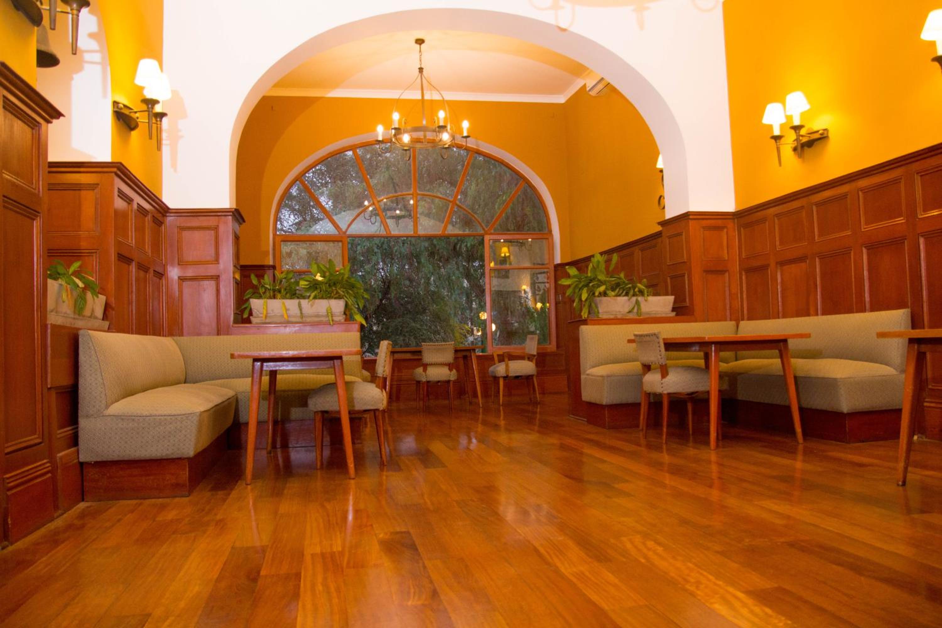 DM Hoteles Mossone - Ica - Image 4