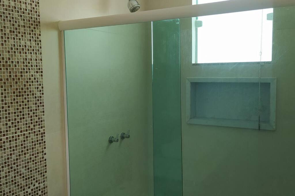 Casa 3 suítes, piscina e area gourmet em Búzios