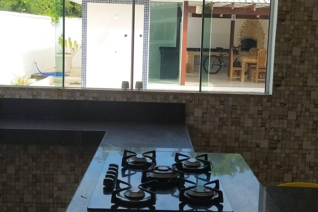 Casa 3 suítes, piscina e area gourmet em Búzios