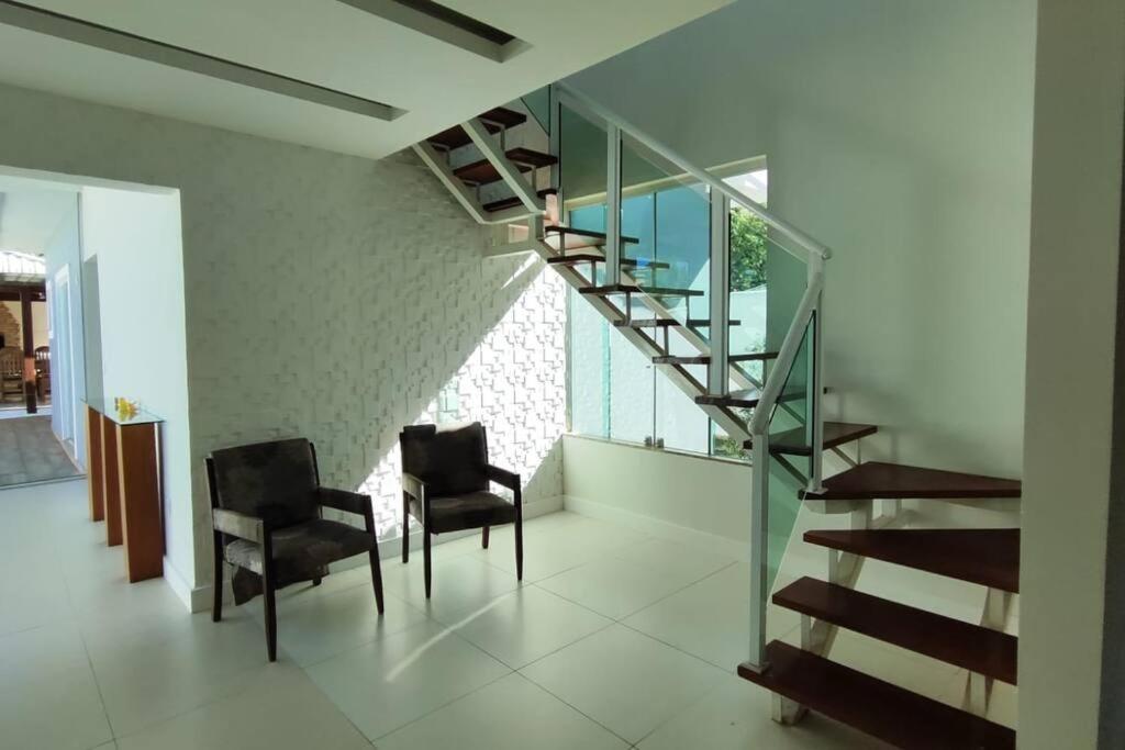 Casa 3 suítes, piscina e area gourmet em Búzios