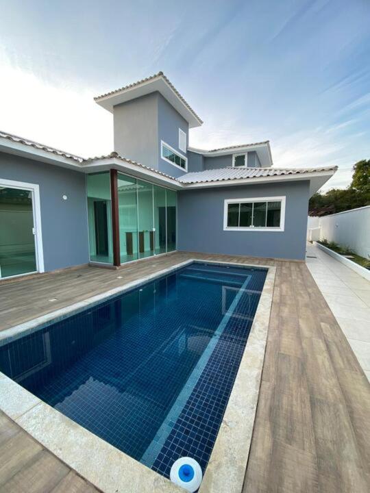 Casa 3 suítes, piscina e area gourmet em Búzios