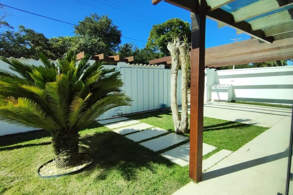 Casa 3 suítes, piscina e area gourmet em Búzios