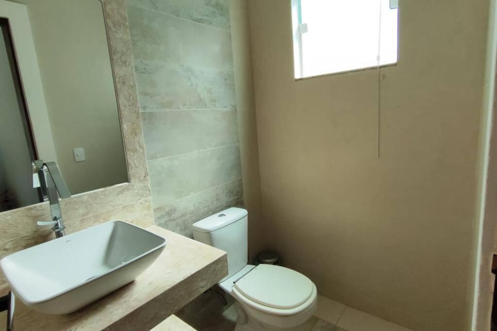 Casa 3 suítes, piscina e area gourmet em Búzios
