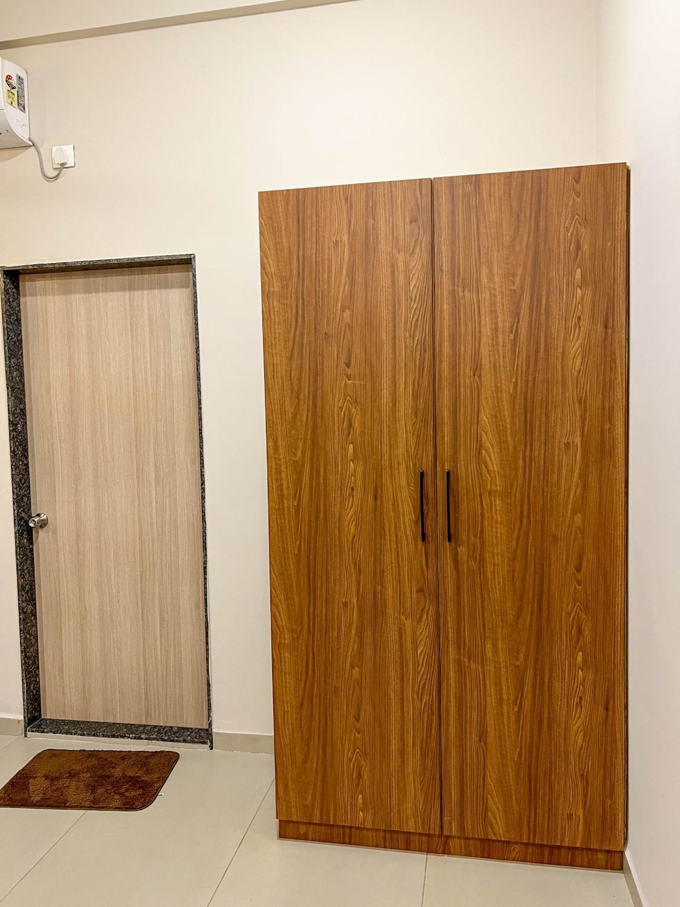Modern villa 4BR, Lawn & Mini Pool in Belagavi view 3