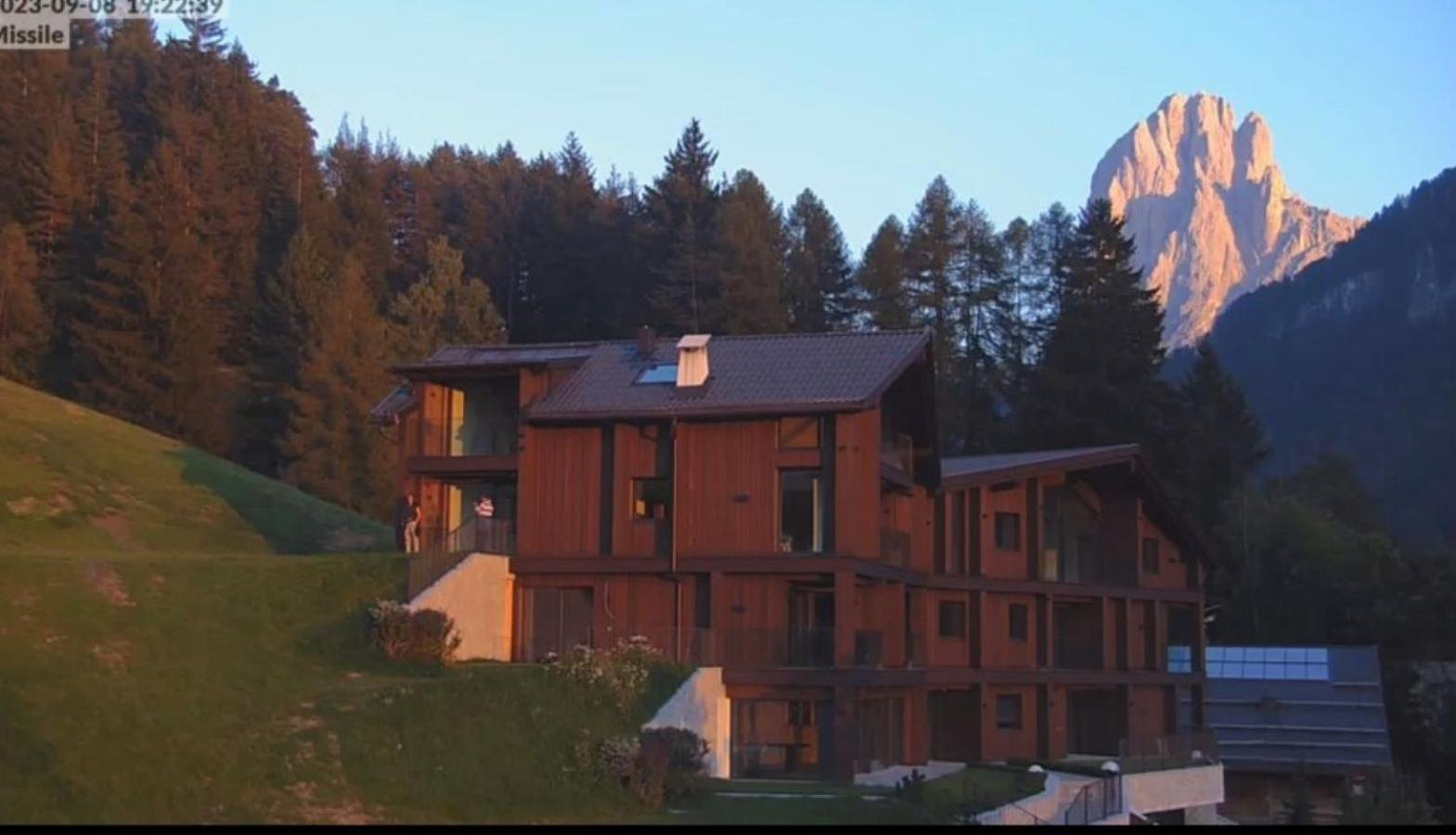 Luxury Chalet P