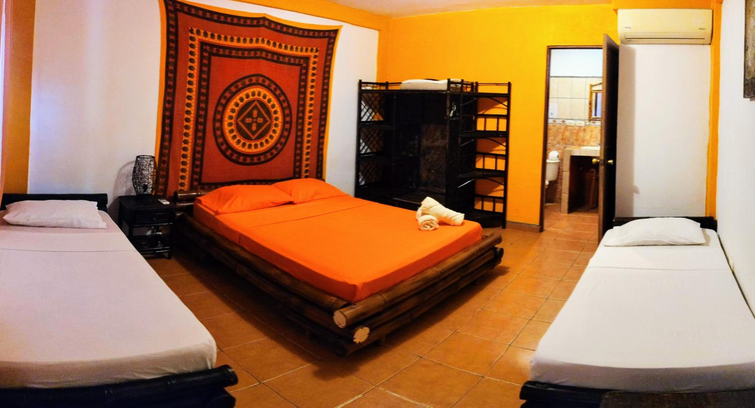 Cool Vibes Beach Hostel 15