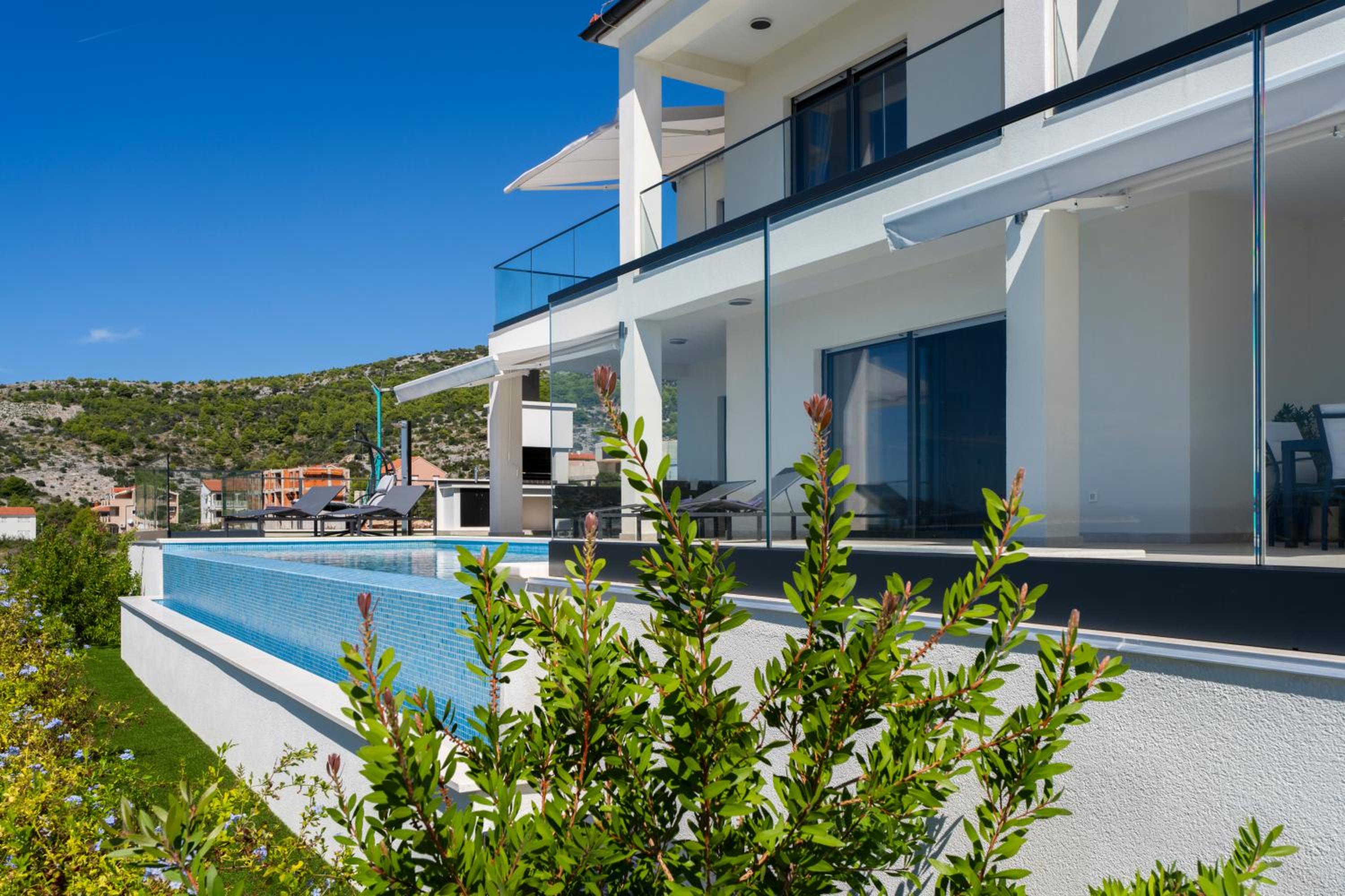 Villa Infinity View view 4