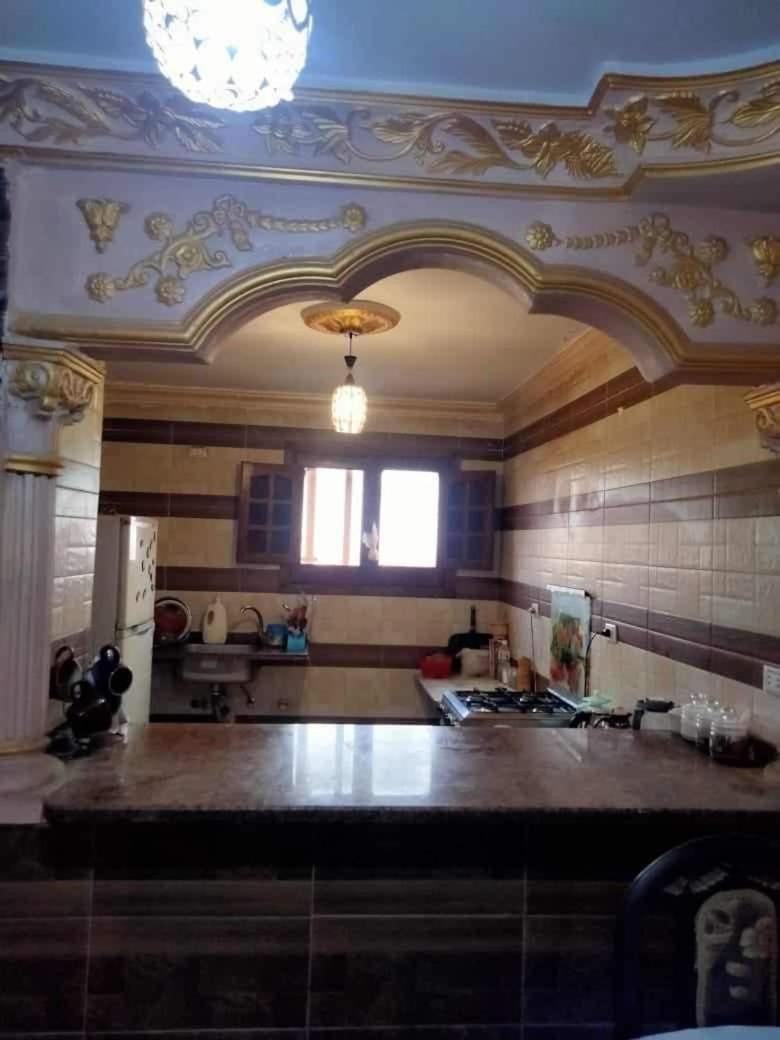 Fully furnished apartment views the Pyramids