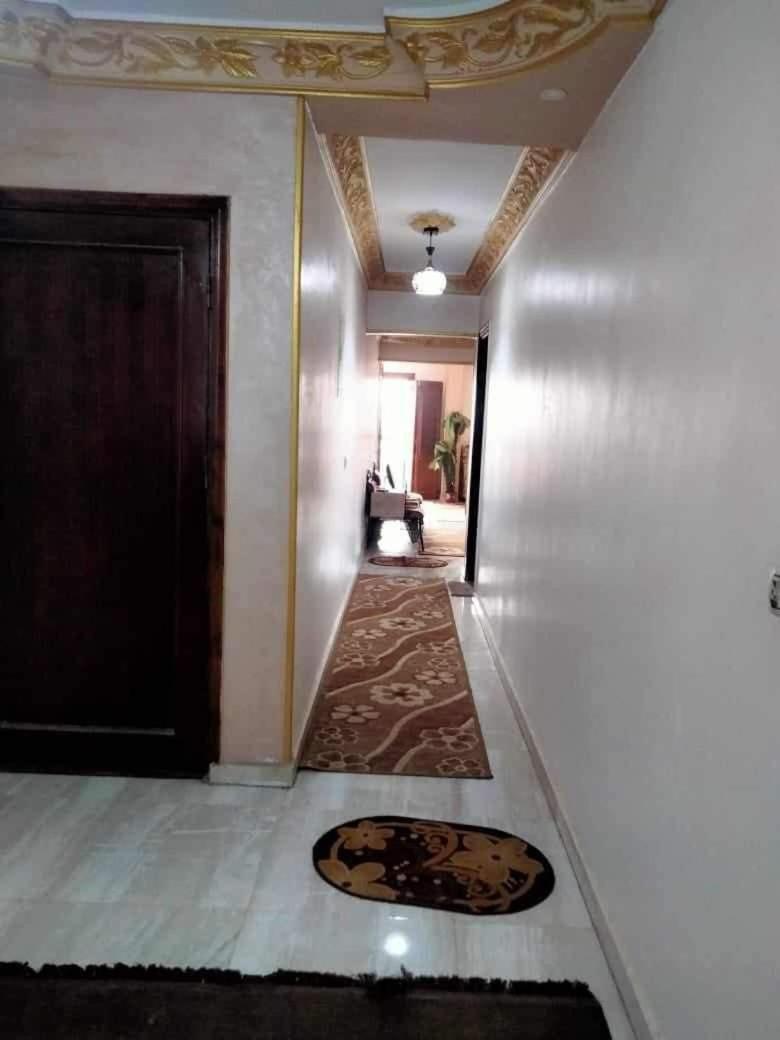 Fully furnished apartment views the Pyramids