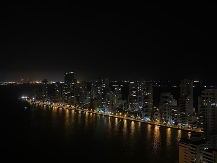 19TH FLOOR LUXURY APARTMENT BAY VIEW CARTAGENA