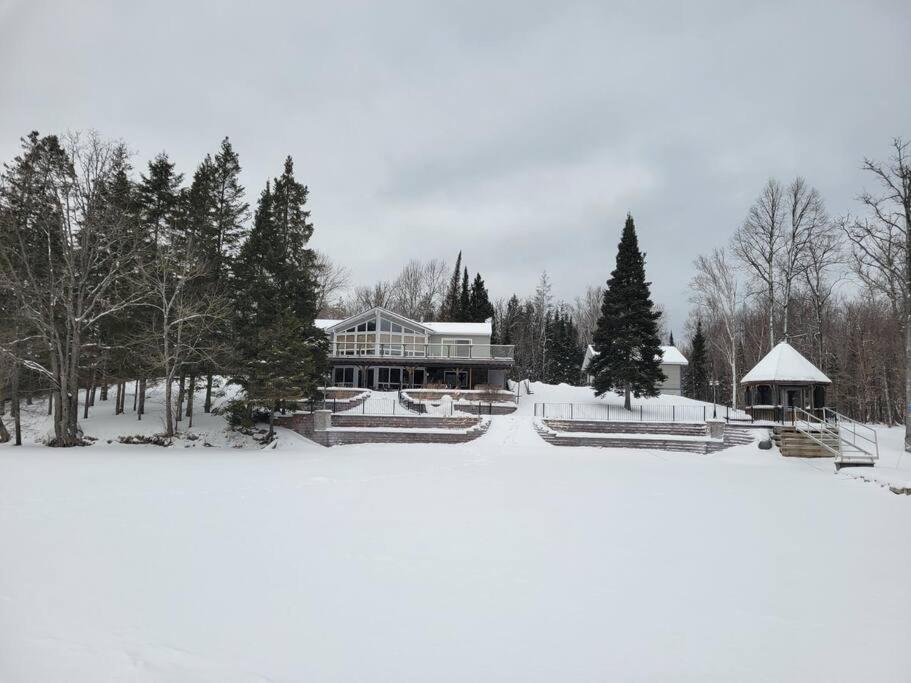 Waterfront, dream stay at Belle Vue Cottage