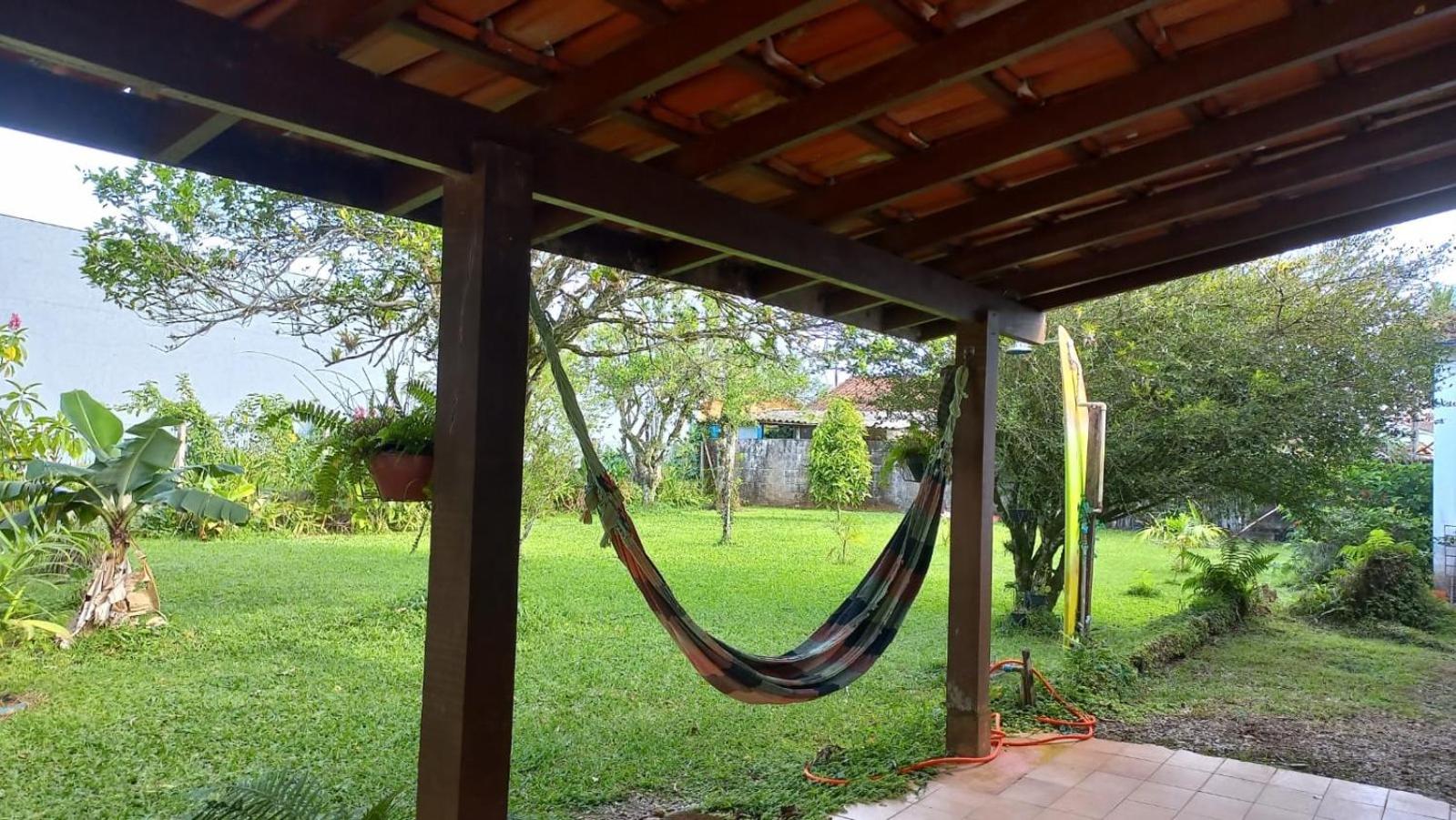 Casa na praia com pomar