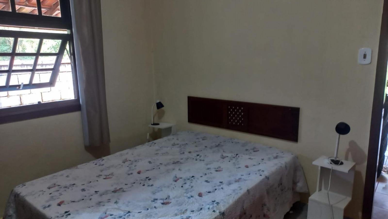 Casa na praia com pomar