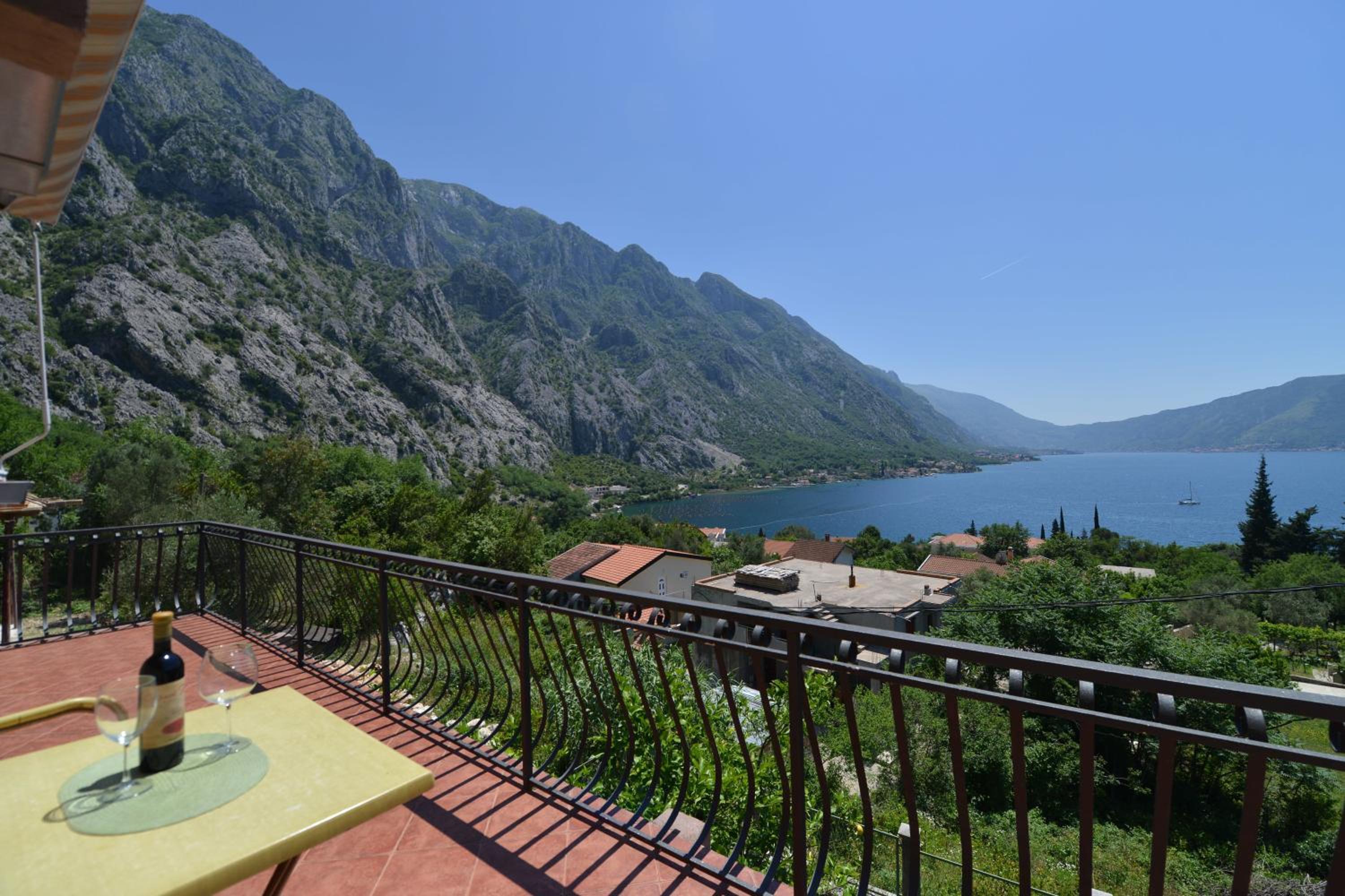 J & P Apartments Orahovac