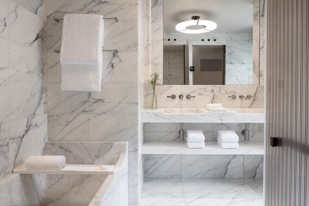 Mandarin Oriental Lutetia, Paris 83