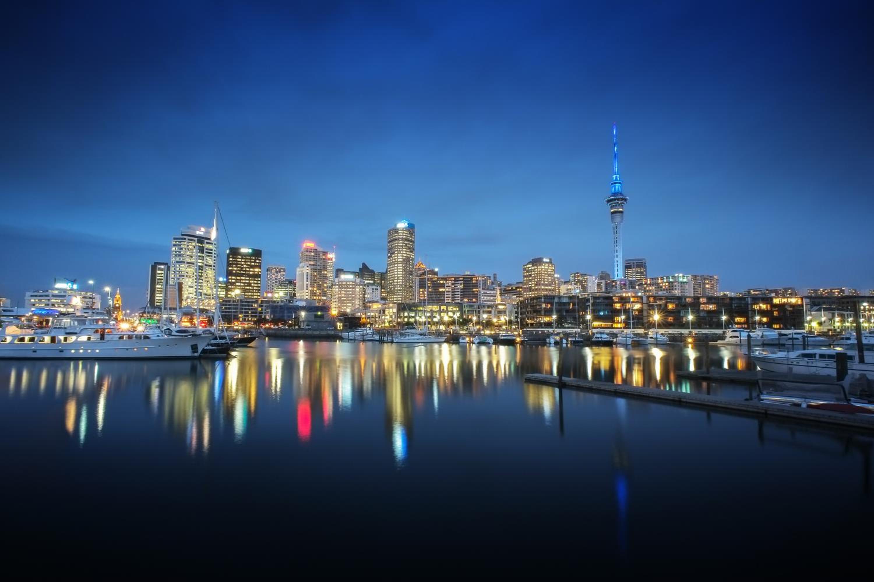 Stunning Auckland Harbour Views