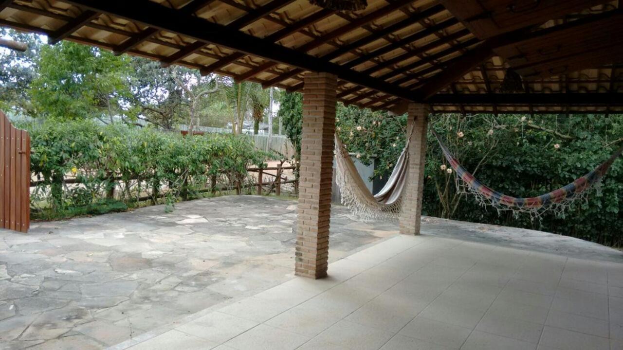 Casa Encantadora e Charmosa a 1 quadra da praia
