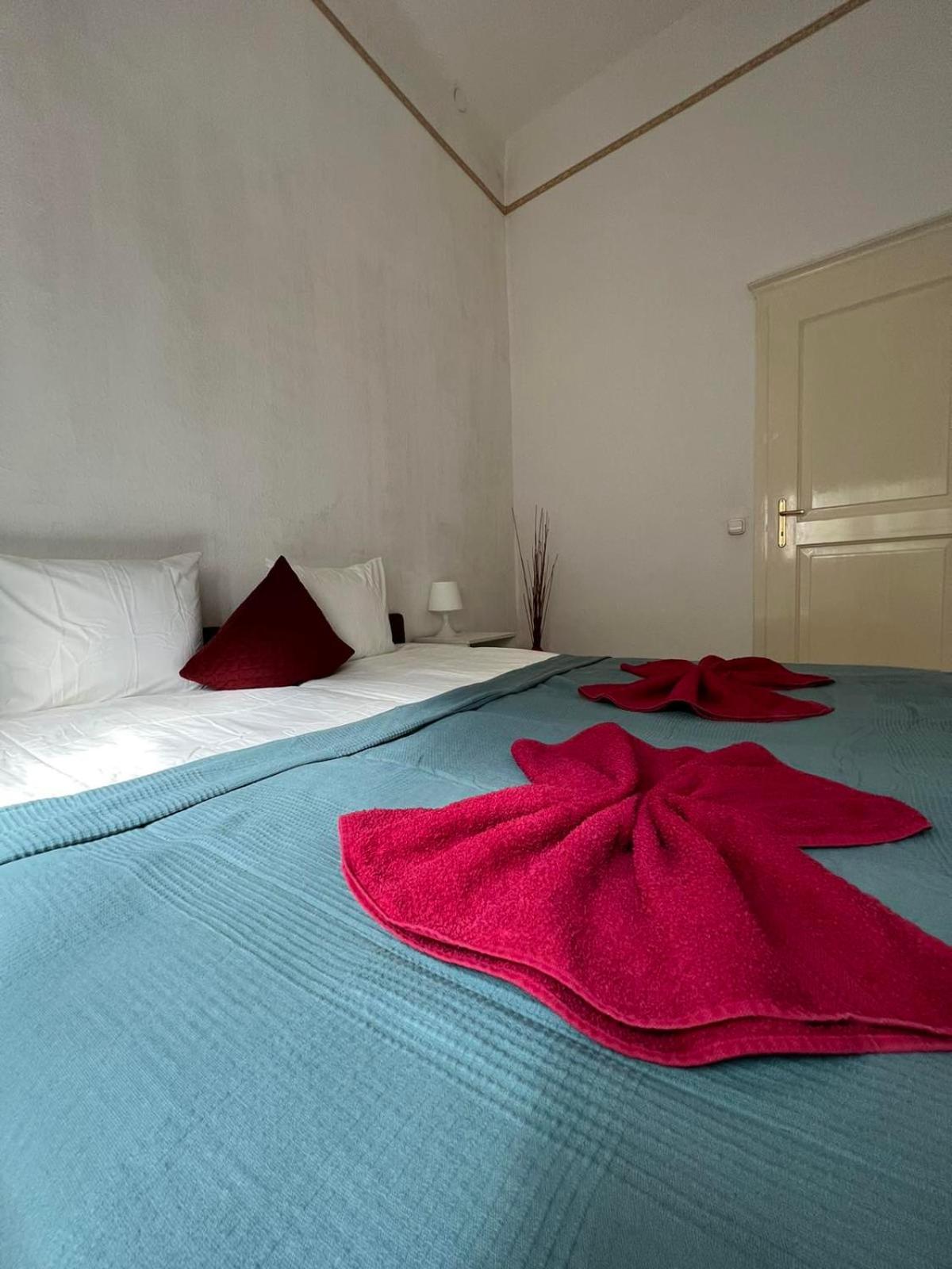 Elena Suite view 4