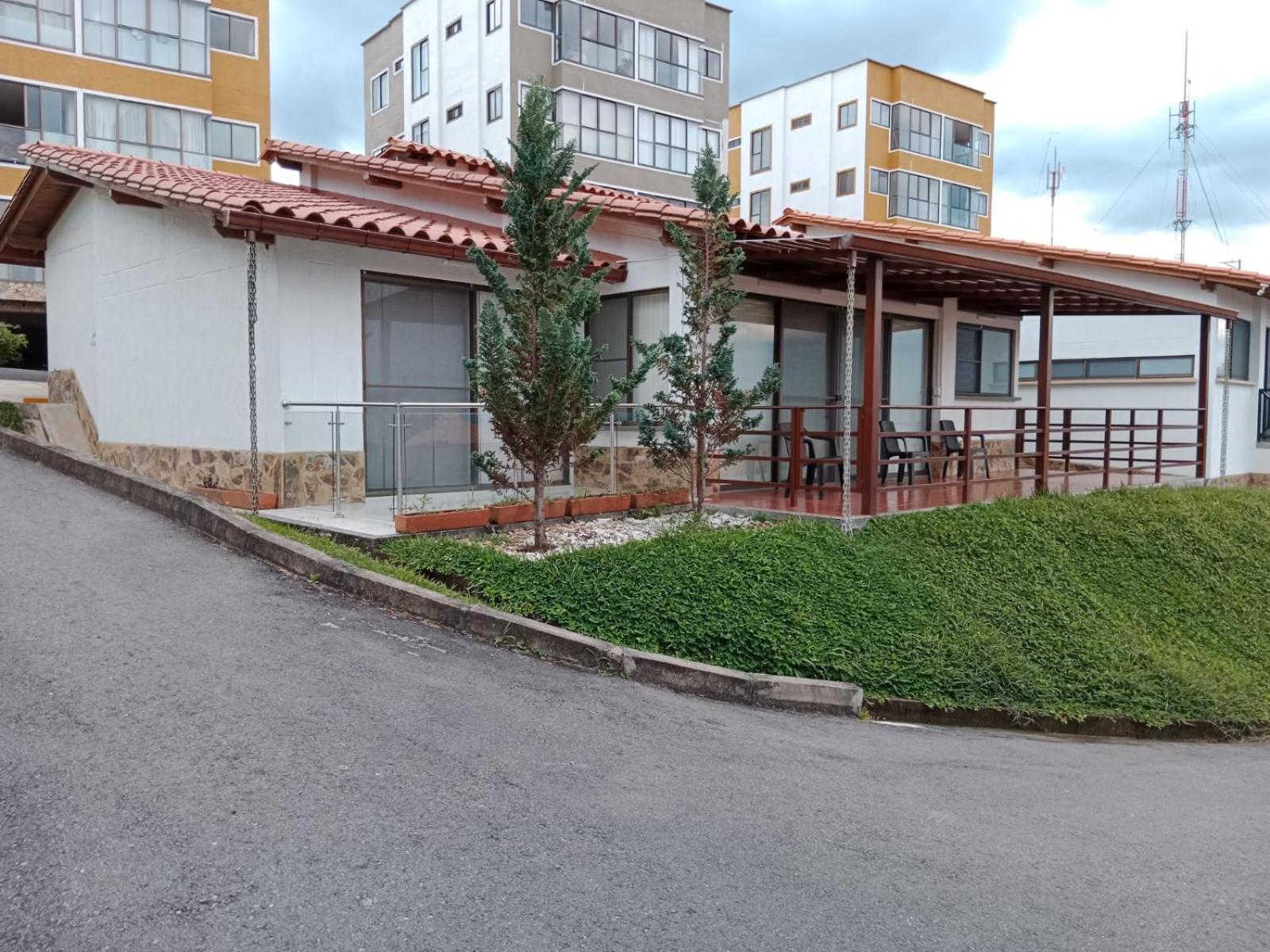 La Mejor Casa Campestre con vista cerca al Parque del Café