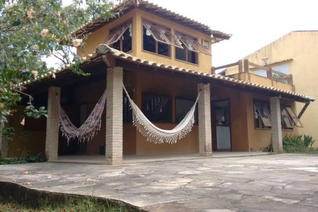 Casa Encantadora e Charmosa a 1 quadra da praia