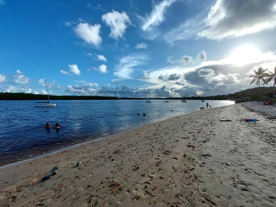 Casa Encantadora e Charmosa a 1 quadra da praia