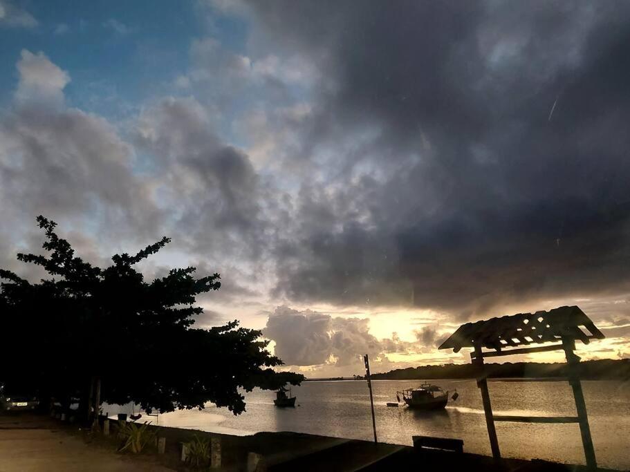 Casa Encantadora e Charmosa a 1 quadra da praia