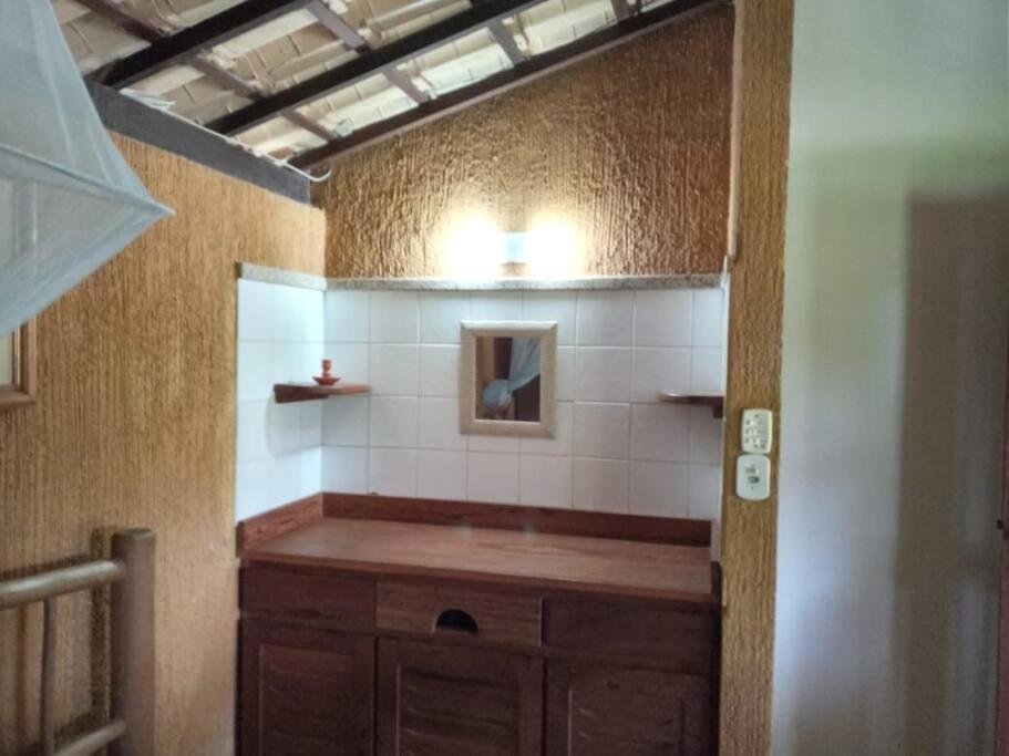 Casa Encantadora e Charmosa a 1 quadra da praia