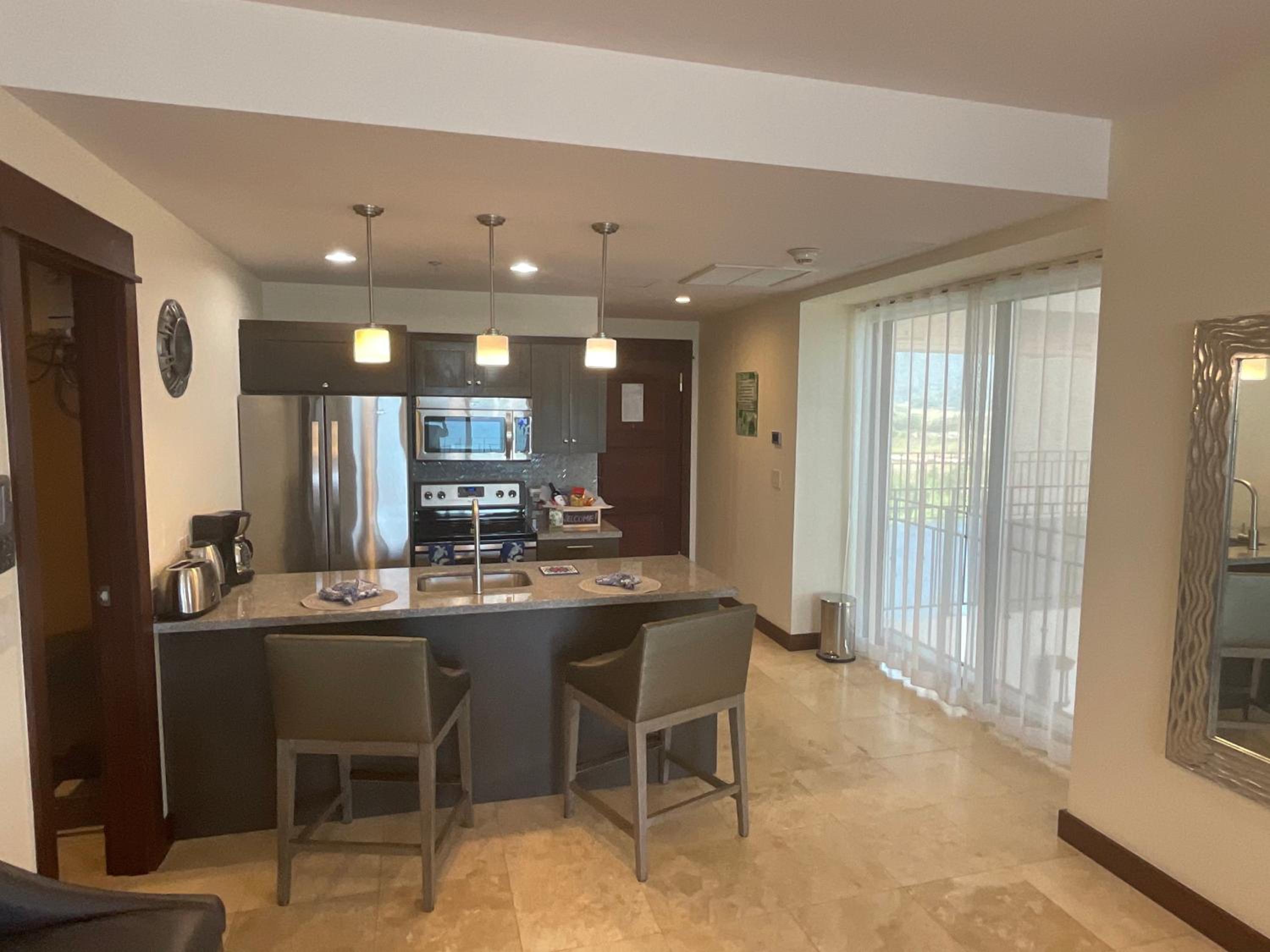 Jaco Oceanfront Condo #1119 in a Luxury Resort